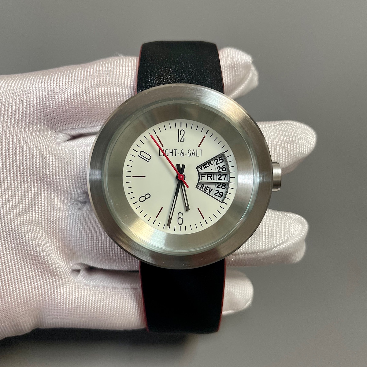 Analog Quartz Watch - 고급 패션 3차원 다이얼 더블 캘린더
